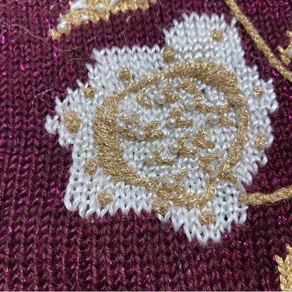 Vintage Metallic Knit Sweater Vest Floral Beaded Plum Purple Gold Trim M/L - Picture 9 of 12